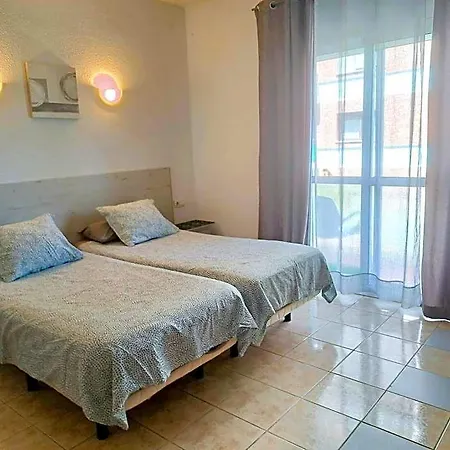 Nevada Hostel Fuengirola
