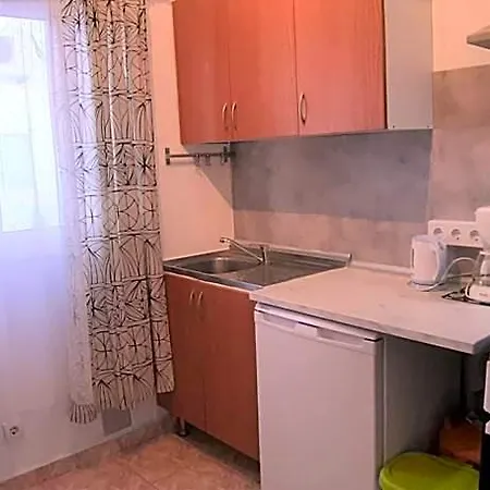 Nevada Hostel *